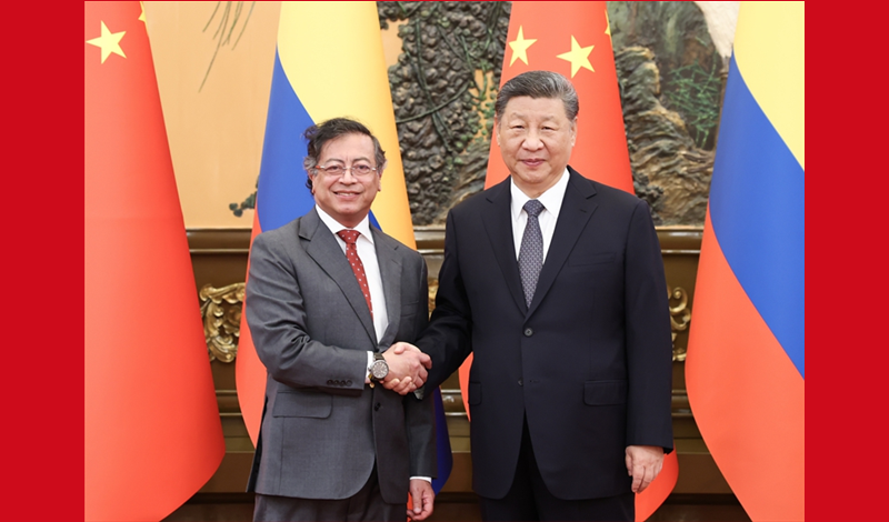 習(xí)近平會(huì)見(jiàn)哥倫比亞總統(tǒng)佩特羅