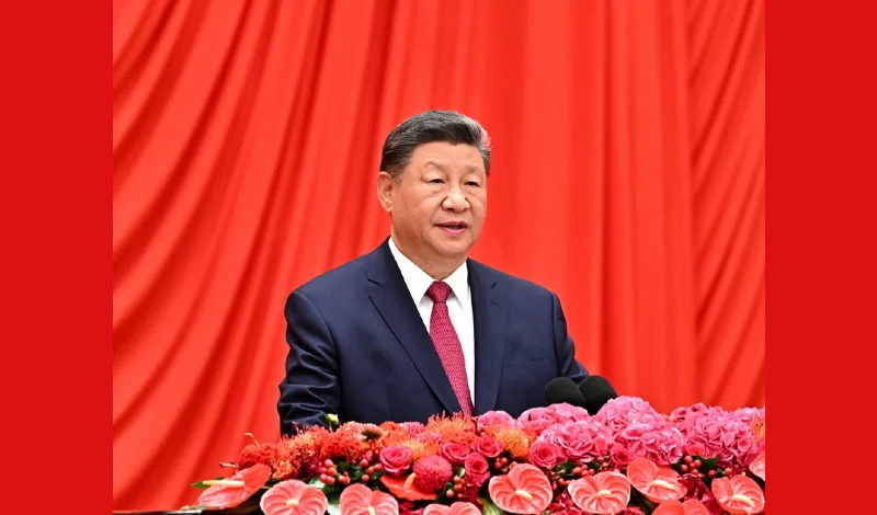 習近平等黨和國家領(lǐng)導(dǎo)人出席慶祝中華人民共和國成立76周年招待會